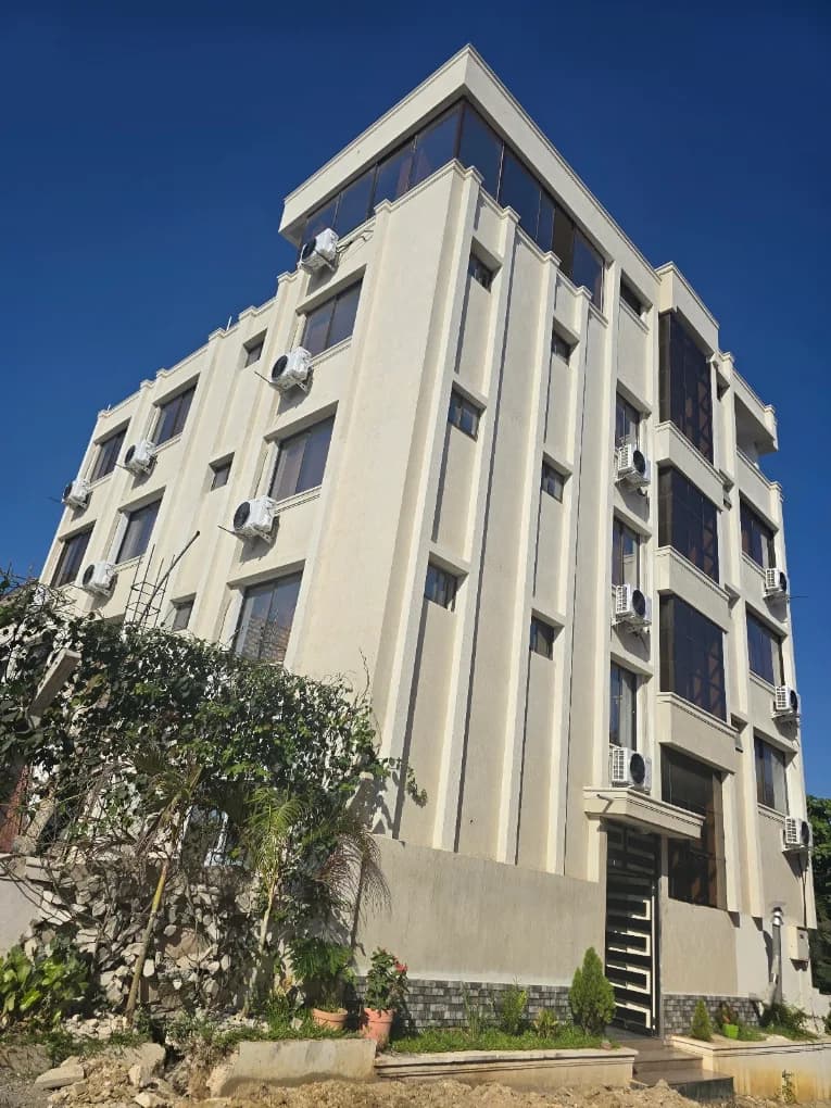 Sensera Executive Homes
